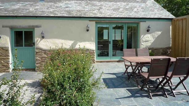 Terrace/patio - Lovely Barn, Tranquil Location! (Truro)
