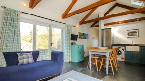 Living area - Lovely Barn, Tranquil Location! (Truro)