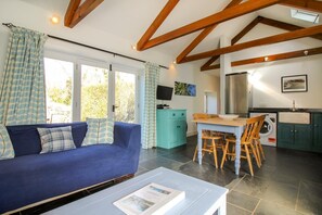 Living area - Lovely Barn, Tranquil Location! (Truro)
