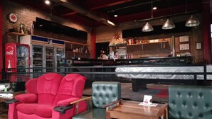 Unclassified image, 4 of 24, button - One Four Seven Hotel & Snooker Bar (Rayong)