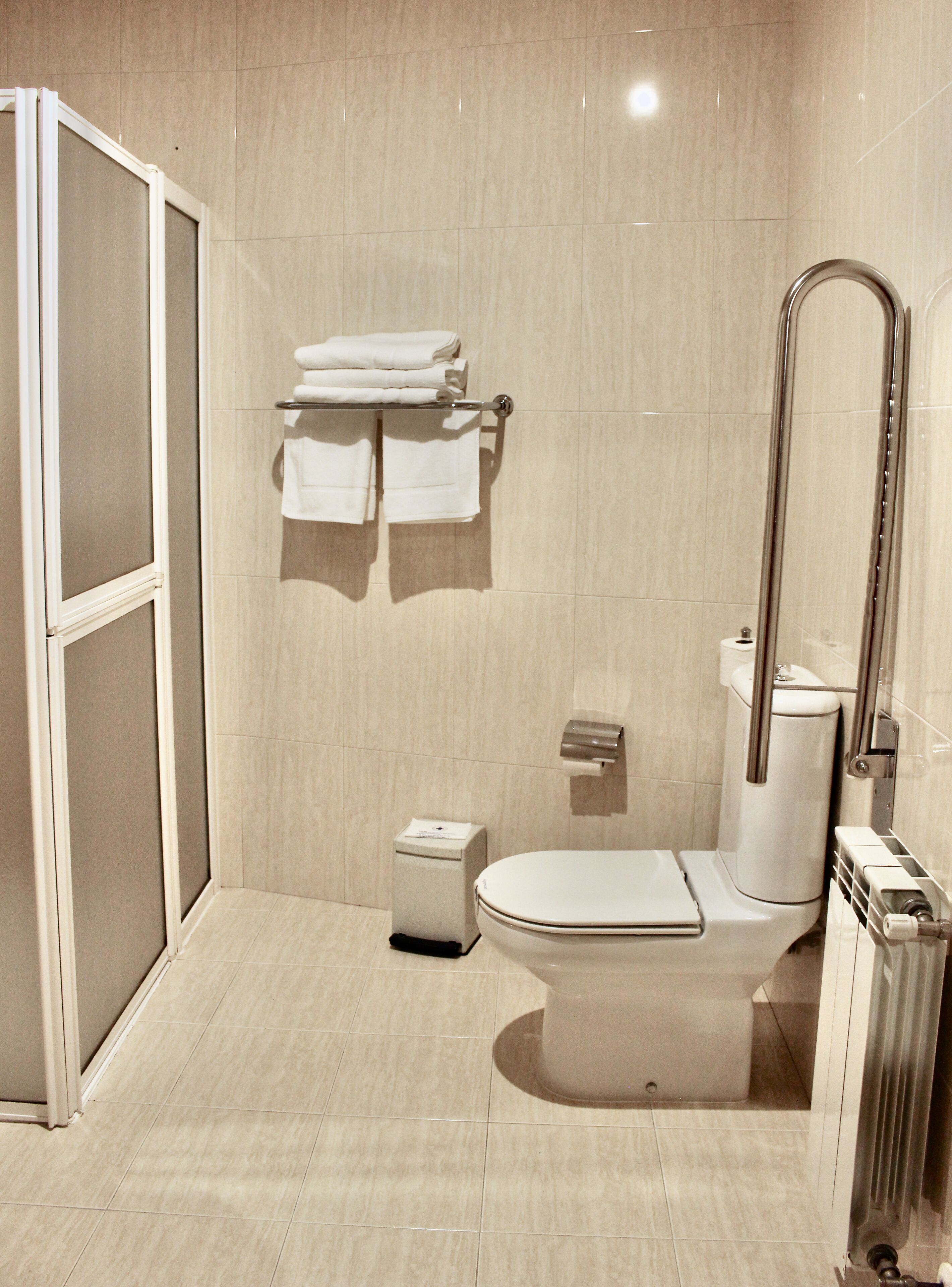 superior twin room | bathroom | free toiletries, hair dryer, slippers, towels