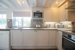 Cottage | Private kitchen