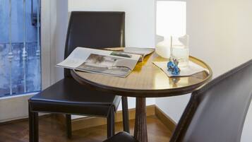 Doppia Classic, bagno privato | Biancheria da letto di alta qualità, una scrivania, Wi-Fi gratuito