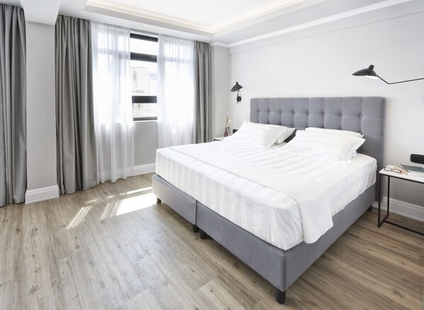 Junior Suite, Park View - The Artist Athens (Athens)