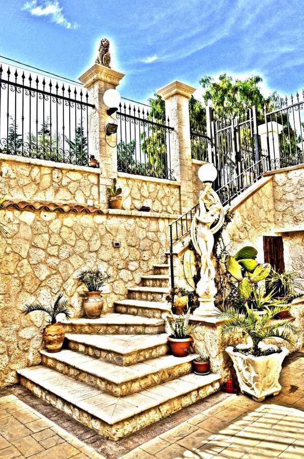 Property grounds - B&B Nicole (Palma di Montechiaro)