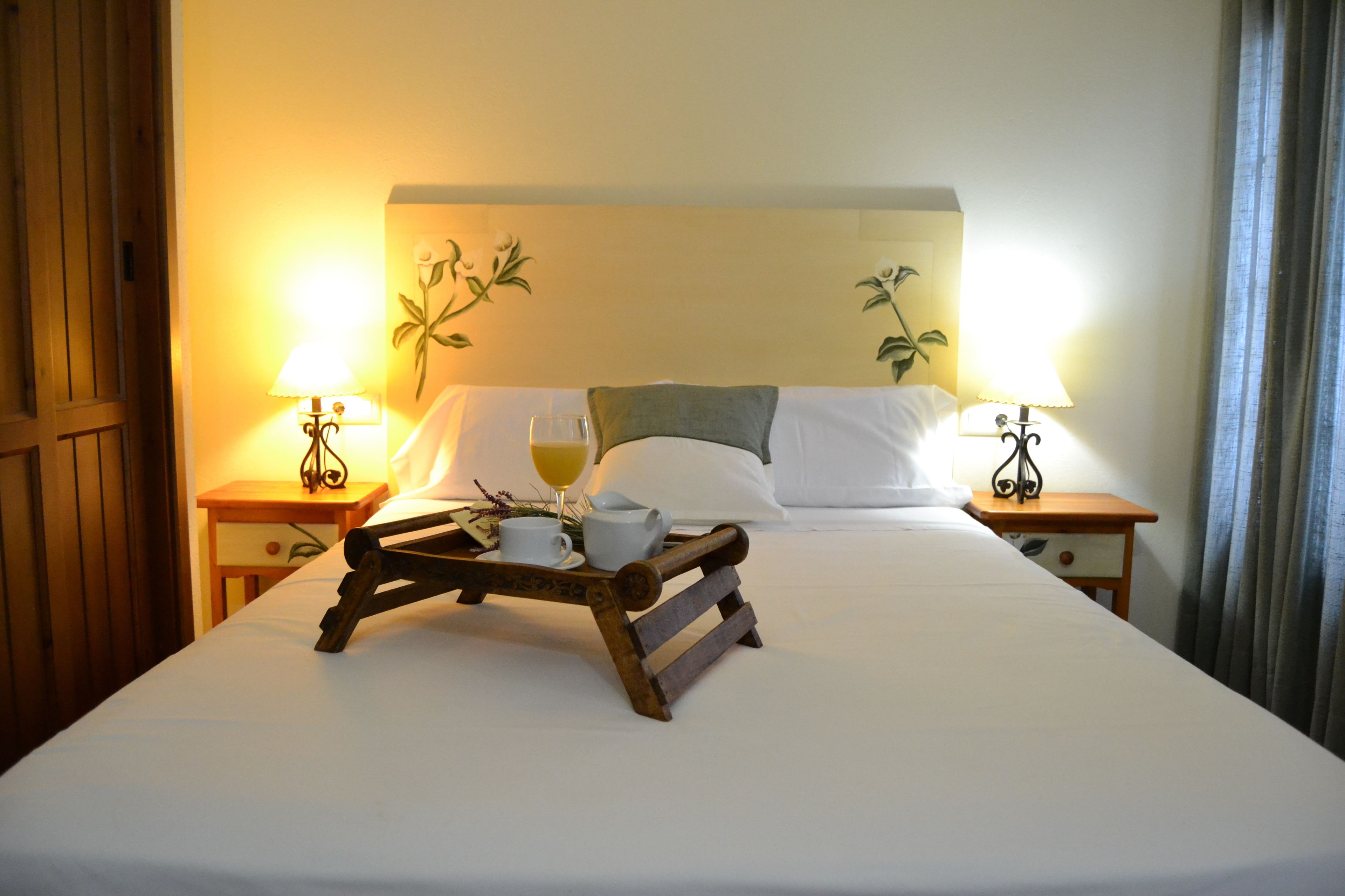 8 slaapkamers, gratis babybedden, gratis wifi, beddengoed