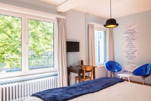 Double Room | Premium bedding, minibar, desk, iron/ironing board - Fred&Breakfast B&B Ghent (Ghent)
