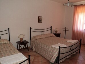 Quarto triplo | Roupa de cama