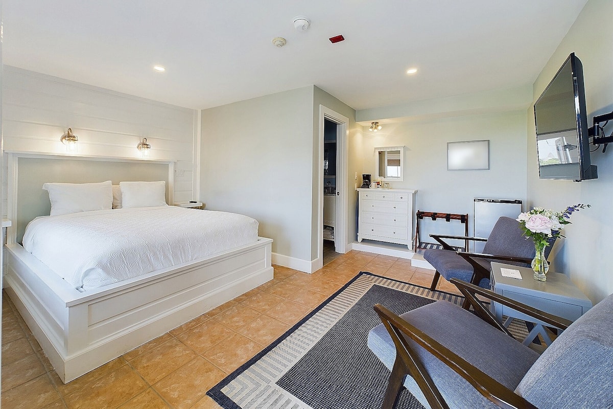 Chambre (Sprague in Guest House)