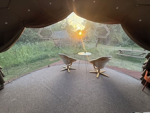 Cabin (Starlight Mirror Yurt)