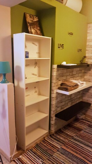 Chambre Ăconomique, vue ville | Literie de qualitĂ© supĂ©rieure, Wi-Fi gratuit, draps fournis