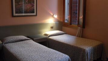 Double or Twin Room | Bed sheets