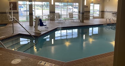 AmericInn by Wyndham Windom
