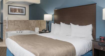 AmericInn by Wyndham Windom