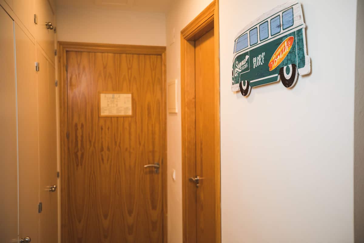 Triple Room | 20 bedrooms, desk, cribs/infant beds, free WiFi