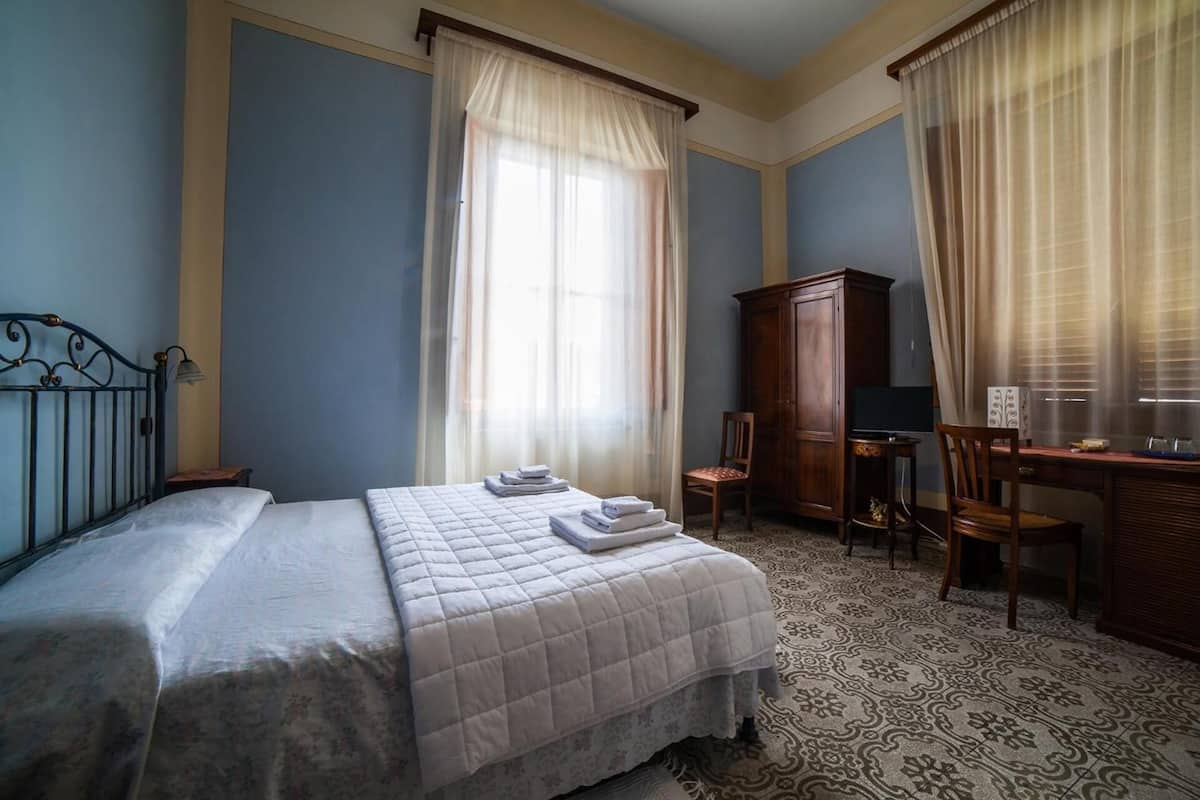 Superior tweepersoonskamer | 1 slaapkamer, een minibar, een kluis op de kamer