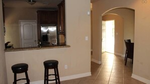Business Townhome, 3 Bedrooms | Private kitchen | Coffee/tea maker, fridge, oven, stovetop - Entire Premium Spacious Luxury Home (Houston)