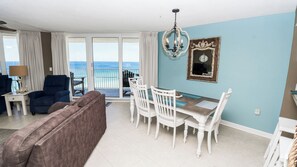 Smart TV, DVD player, stereo, offices