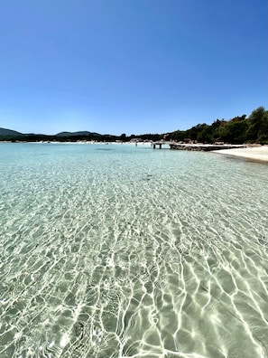 Beach nearby, sun loungers