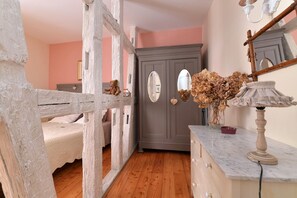 1 間睡房、熨斗/熨衫板、可攜式嬰兒床、免費 Wi-Fi