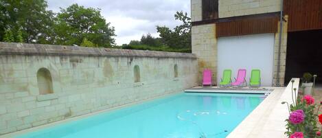 Piscina externa, piscina aquecida