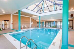 Inomhuspool och uppvärmd pool