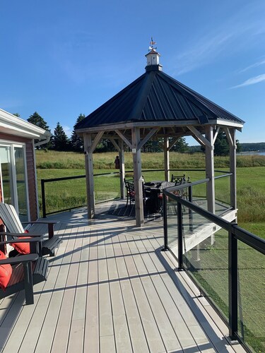 Oceanfront Elegant Home with Games Room On Picturesque Big Tancook Island