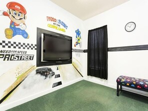 House | Children’s theme room