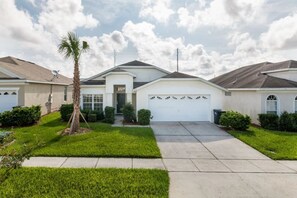 House | Front of property