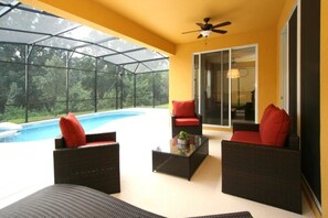 House | Terrace/patio