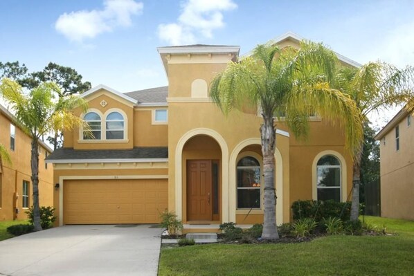 House | Front of property