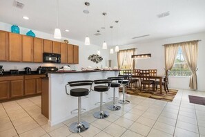 House, Multiple Beds (Villa Martins - Bella Vida) | Private kitchen