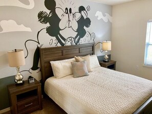 Ferienhaus, Mehrere Betten (Villa Beatriz - Lucaya Village) | 3 Schlafzimmer, Bügeleisen/Bügelbrett, Reisekinderbett, Zustellbetten