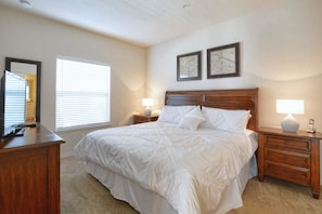 House, Multiple Beds (Villa Fonseca - Lucaya Village) | 4 bedrooms, rollaway beds, free WiFi