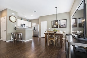 Apartment | Living area