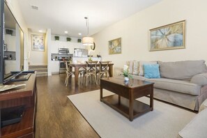 House (Villa Cinderella - Lucaya Village) | Living area