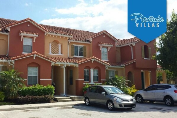 House | Front of property