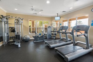 House, Multiple Beds (Villa Otterspool - Windsor Hills ) | Fitness facility