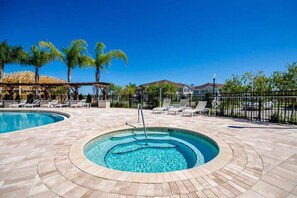 House | Outdoor pool