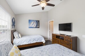 House | 3 bedrooms, iron/ironing board, rollaway beds, free WiFi - Villa Encantada - Windsor Palms (Kissimmee)