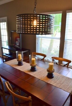 Apartment | In-room dining
