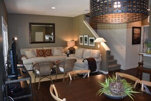 Apartment | Living area - Villa Aventura - Lucaya Village (Kissimmee)