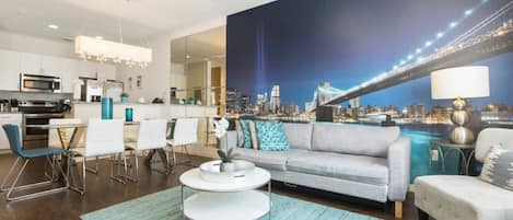 Apartment | Wohnbereich | Fernseher