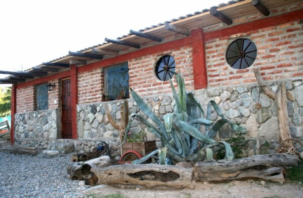 Front of property - Cabañas de Montana Rio Amarillo (Chilecito)