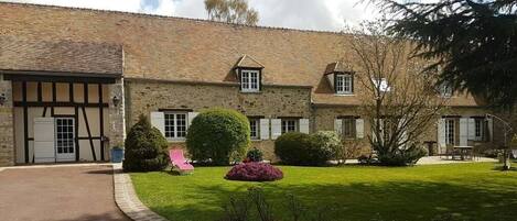 Overnatningsstedets område