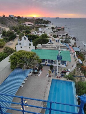 Beach/ocean view