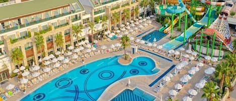 Indoor pool, outdoor pool