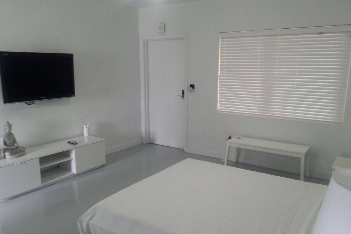 Iron/ironing board, free WiFi