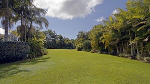 Property grounds - Abode at Byron - private hideaway with 17m pool (Ewingsdale)