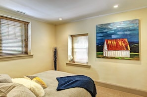 2 habitaciones, tabla de planchar con plancha, wifi y ropa de cama